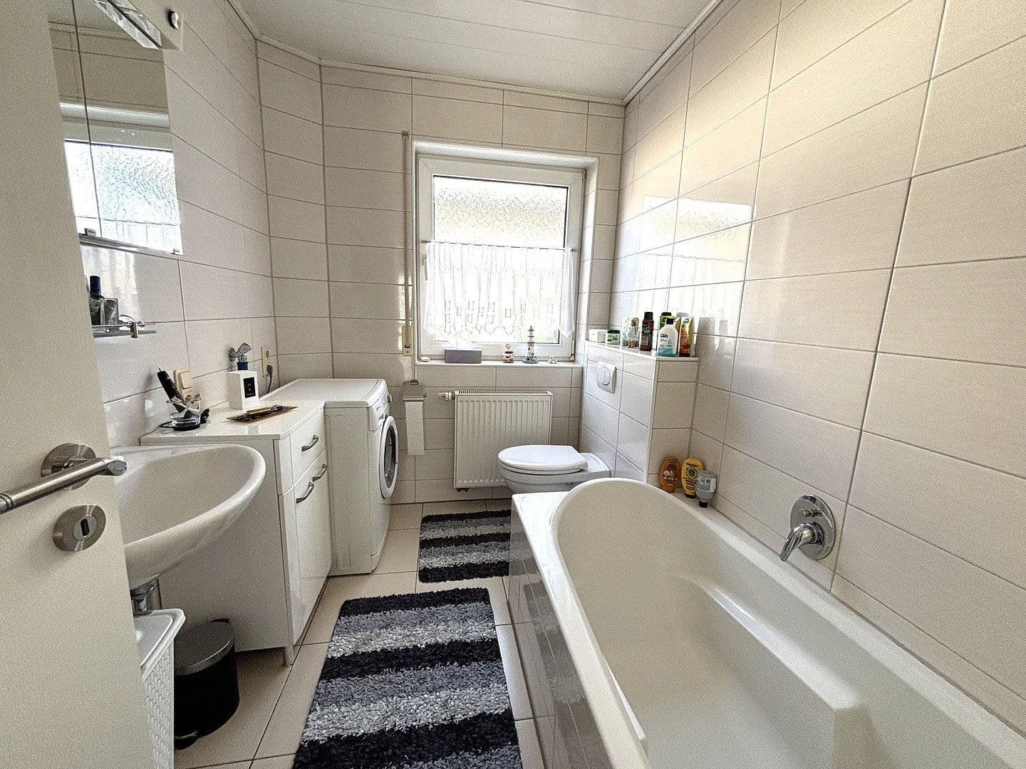 Pronájem bytu 3+1 79 m², Hünfelden, Hessen Pronájem bytu 3+1 79 m², Hünfelden, Hessen