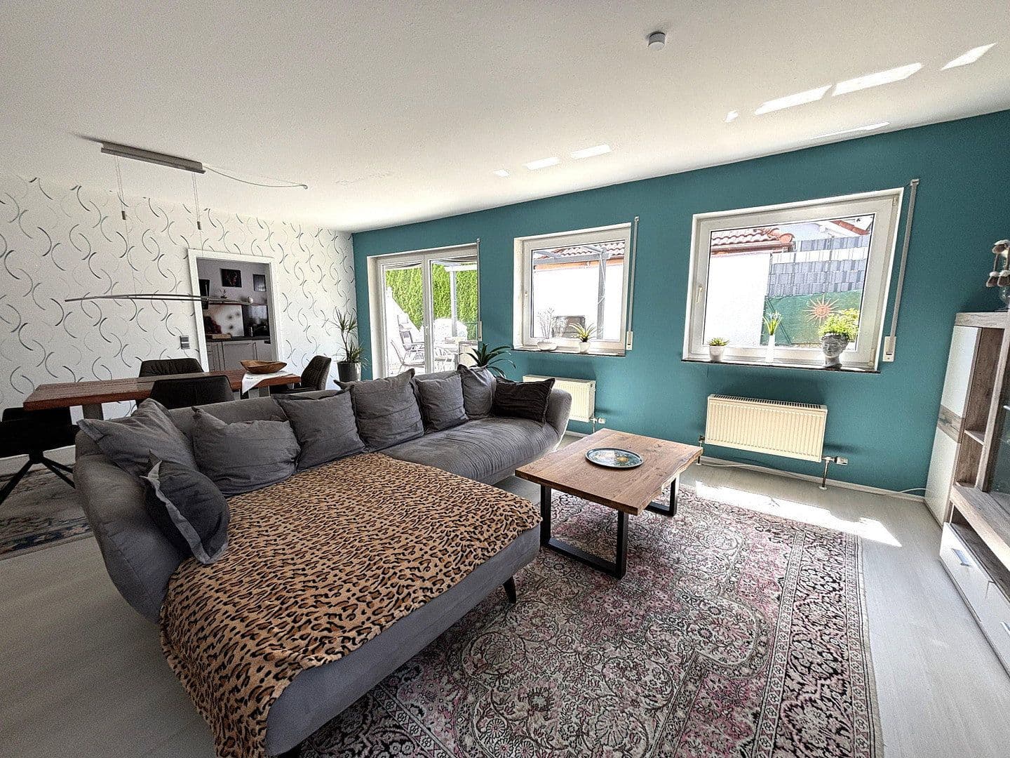 Pronájem bytu 3+1 79 m², Hünfelden, Hessen Pronájem bytu 3+1 79 m², Hünfelden, Hessen