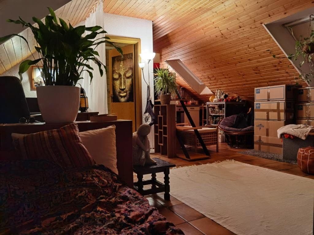 Pronájem bytu 1+1 40 m², Auf der Ayl 59, Trier, Porýní-Falc Pronájem bytu 1+1 40 m², Auf der Ayl 59, Trier, Porýní-Falc
