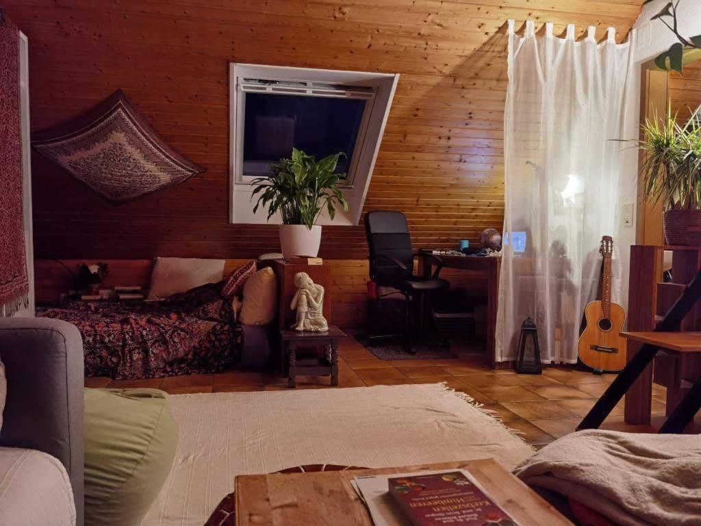 Pronájem bytu 1+1 40 m², Auf der Ayl 59, Trier, Porýní-Falc Pronájem bytu 1+1 40 m², Auf der Ayl 59, Trier, Porýní-Falc