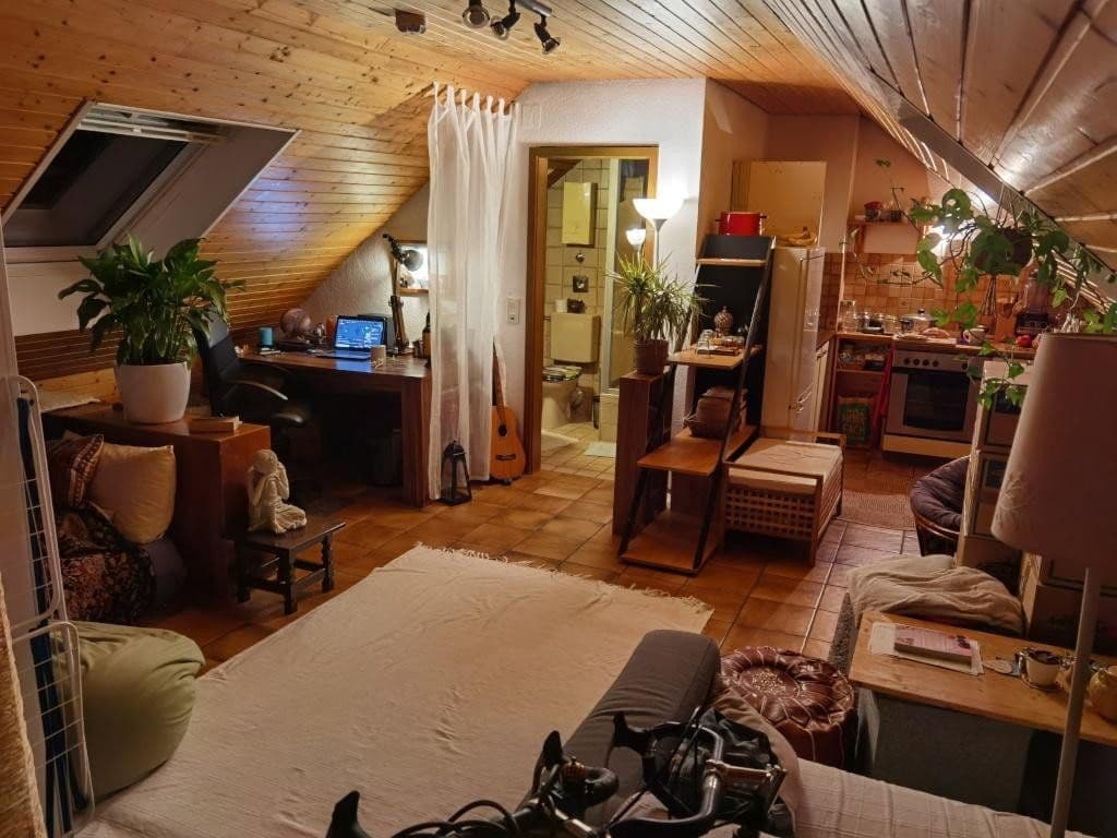 Pronájem bytu 1+1 40 m², Auf der Ayl 59, Trier, Porýní-Falc Pronájem bytu 1+1 40 m², Auf der Ayl 59, Trier, Porýní-Falc