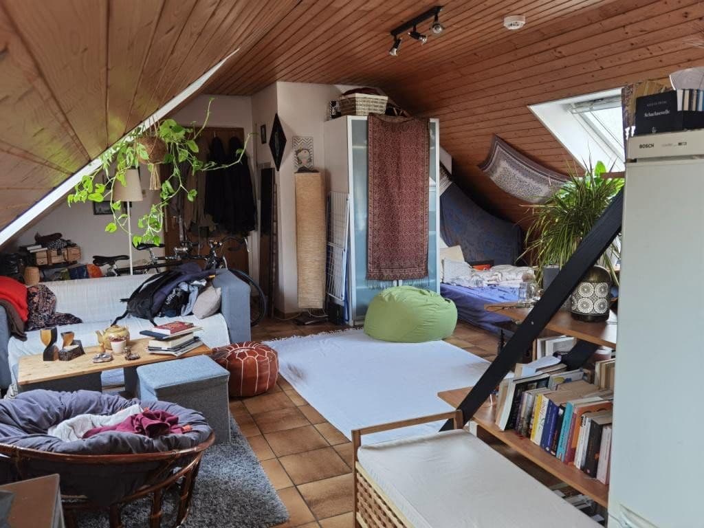 Pronájem bytu 1+1 40 m², Auf der Ayl 59, Trier, Porýní-Falc Pronájem bytu 1+1 40 m², Auf der Ayl 59, Trier, Porýní-Falc