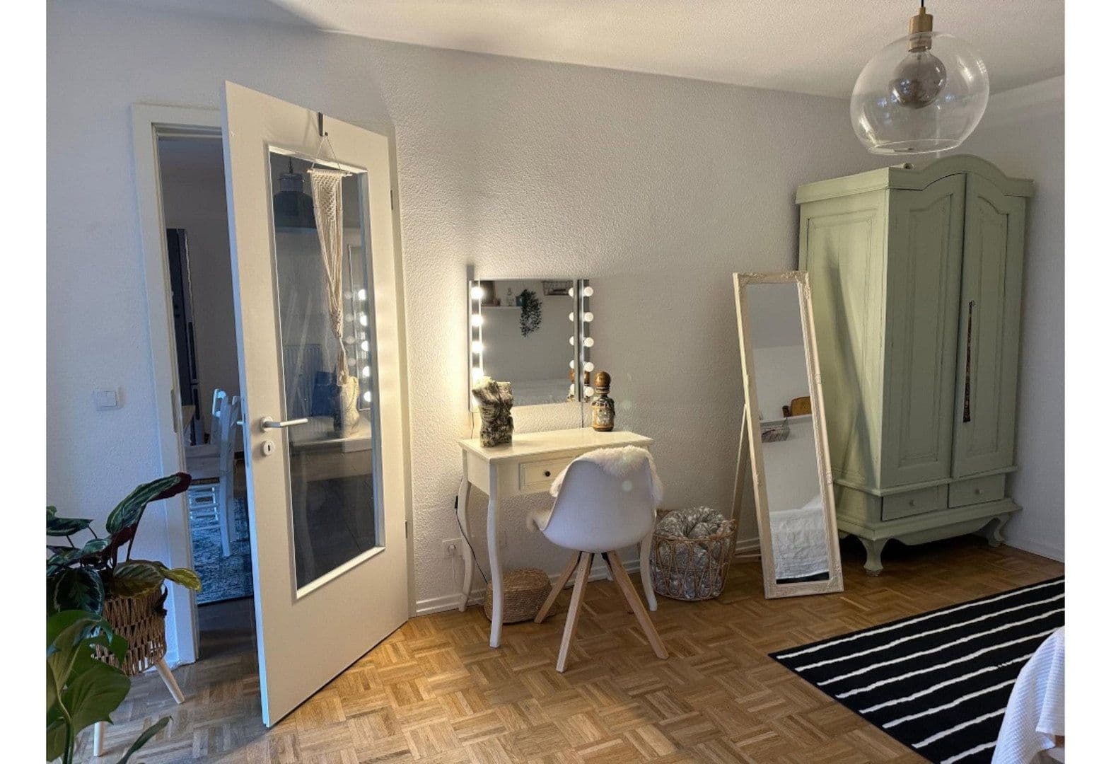 Pronájem bytu 1+1 45 m², Schottmüllerstraße 1a, Hamburg, Hamburg Pronájem bytu 1+1 45 m², Schottmüllerstraße 1a, Hamburg, Hamburg
