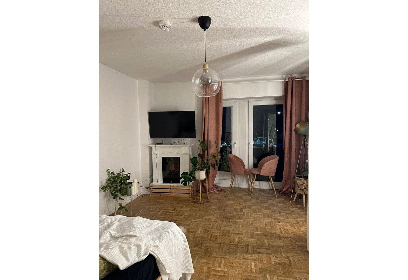 Pronájem bytu 1+1 45 m², Schottmüllerstraße 1a, Hamburg, Hamburg Pronájem bytu 1+1 45 m², Schottmüllerstraße 1a, Hamburg, Hamburg