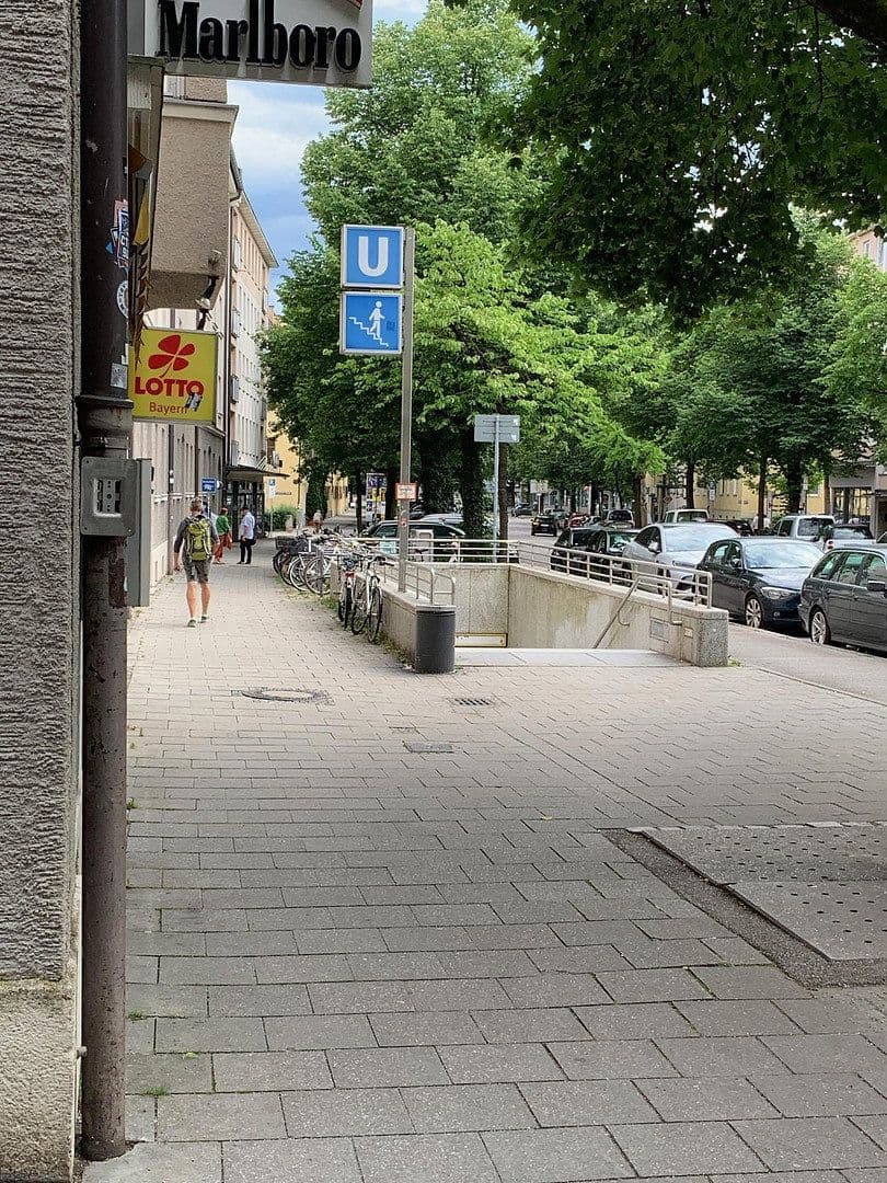 Pronájem bytu 1+1 30 m², Schachnerstrasse, München, Bavorsko Pronájem bytu 1+1 30 m², Schachnerstrasse, München, Bavorsko