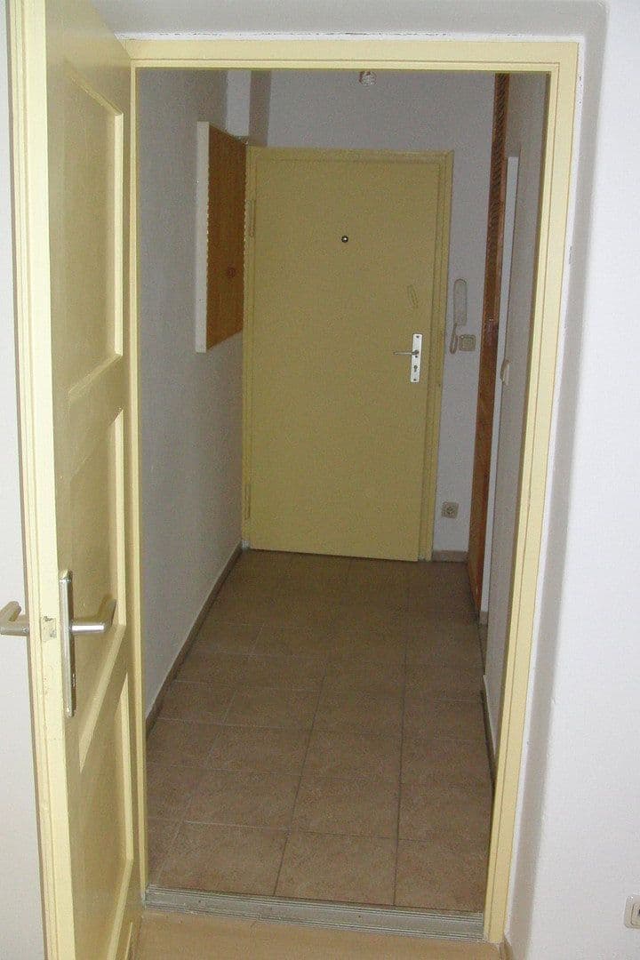 Pronájem bytu 1+1 30 m², Schachnerstrasse, München, Bavorsko Pronájem bytu 1+1 30 m², Schachnerstrasse, München, Bavorsko
