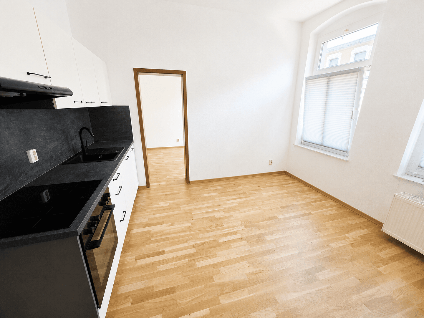 Pronájem bytu 2+1 53 m², Ernst-Moritz-Arndt-Str. 3, Halle (Saale), Sasko-Anhaltsko Pronájem bytu 2+1 53 m², Ernst-Moritz-Arndt-Str. 3, Halle (Saale), Sasko-Anhaltsko