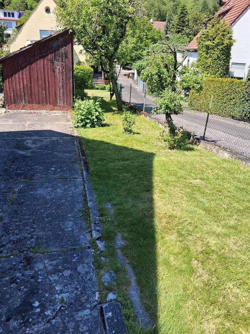 Prodej pozemku 715 m², Würzburg-Unterdürrbach, Bavorsko Prodej pozemku 715 m², Würzburg-Unterdürrbach, Bavorsko