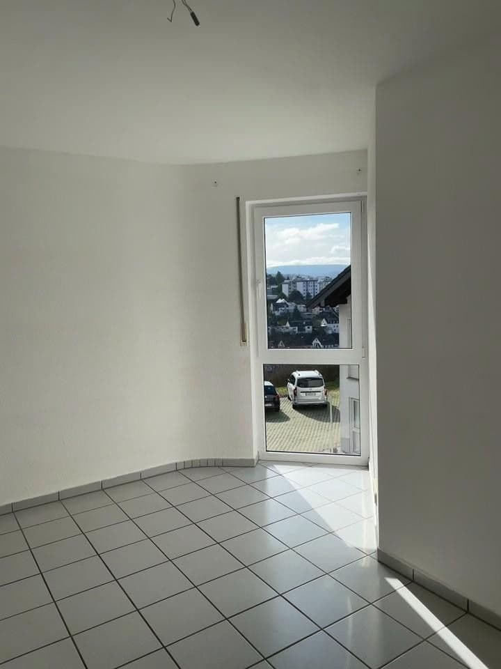 Prodej bytu 3+1 106 m², Konz, Porýní-Falc Prodej bytu 3+1 106 m², Konz, Porýní-Falc