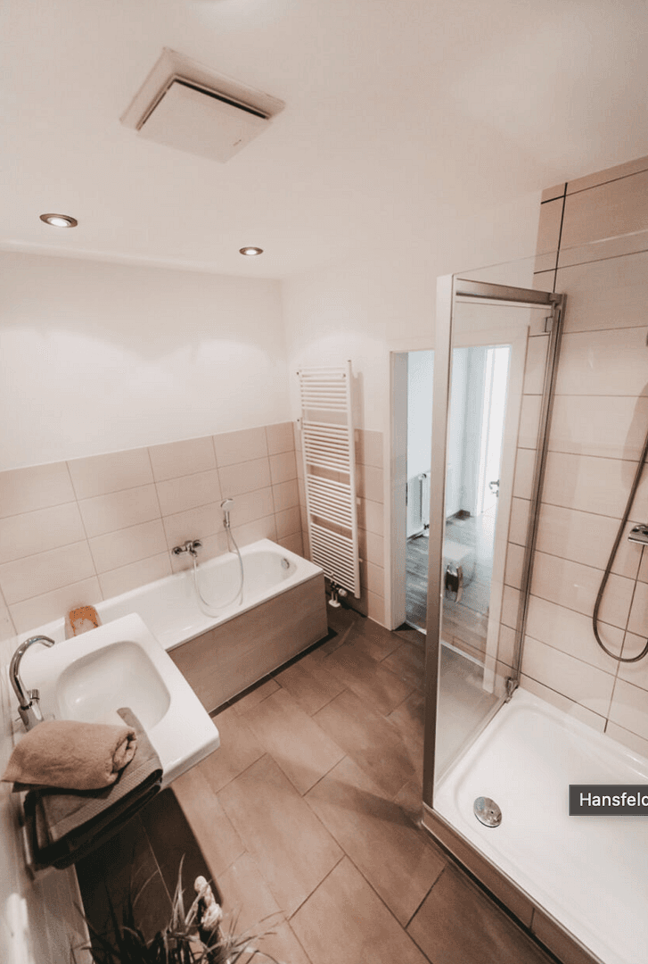 Pronájem bytu 5+1 137 m², Hansfelder Hof 1, Hamberge, Šlesvicko-Holštýnsko Pronájem bytu 5+1 137 m², Hansfelder Hof 1, Hamberge, Šlesvicko-Holštýnsko