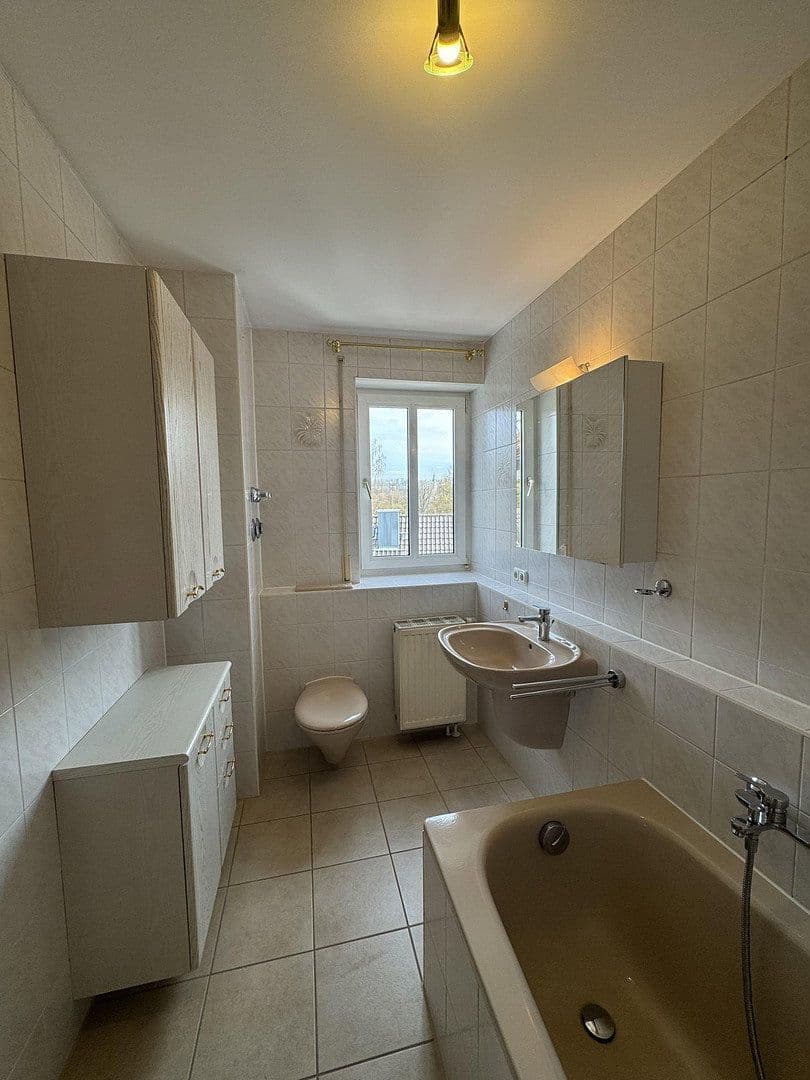 Prodej bytu 2+1 55 m², Holzstraße 28, Fürstenfeldbruck, Bavorsko Prodej bytu 2+1 55 m², Holzstraße 28, Fürstenfeldbruck, Bavorsko