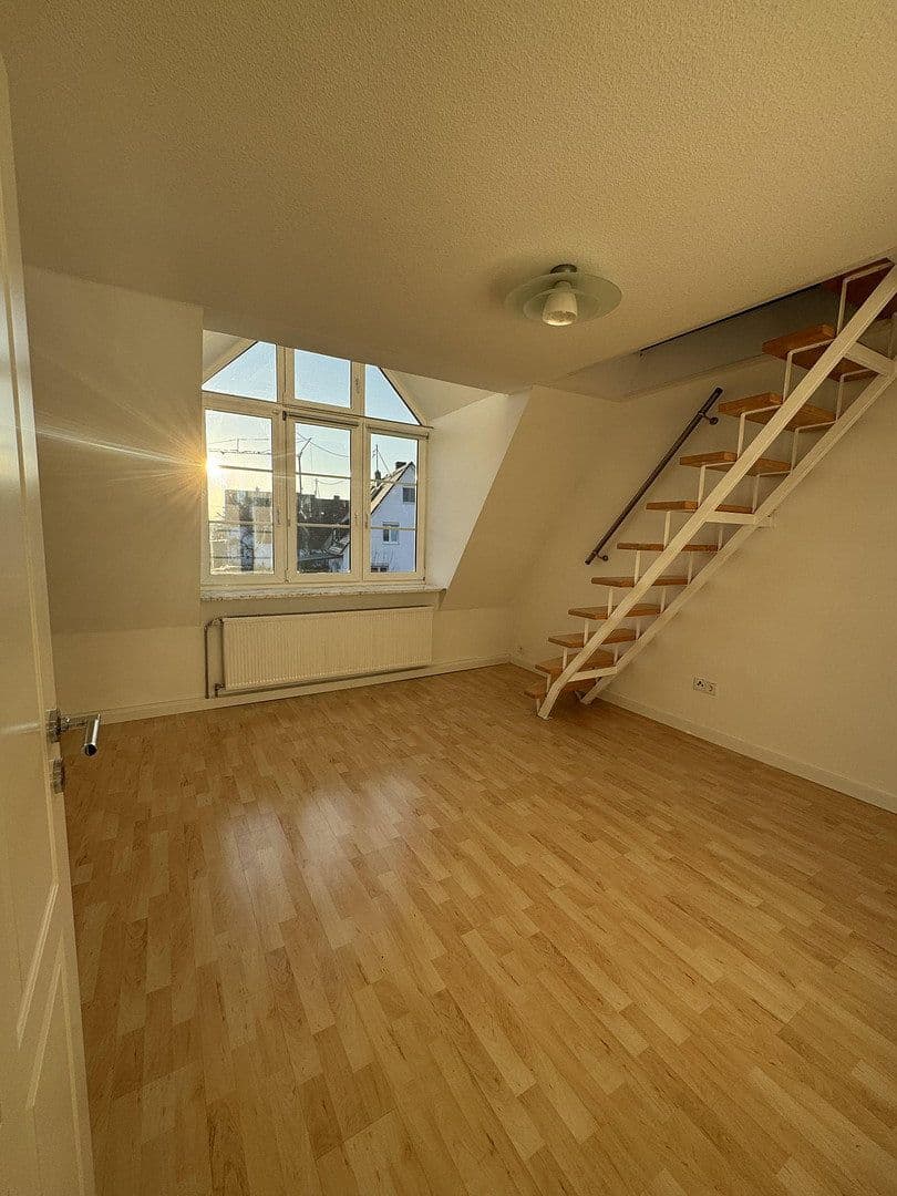 Pronájem bytu 3+1 98 m², Merianstraße 17, Maisach, Bavorsko Pronájem bytu 3+1 98 m², Merianstraße 17, Maisach, Bavorsko