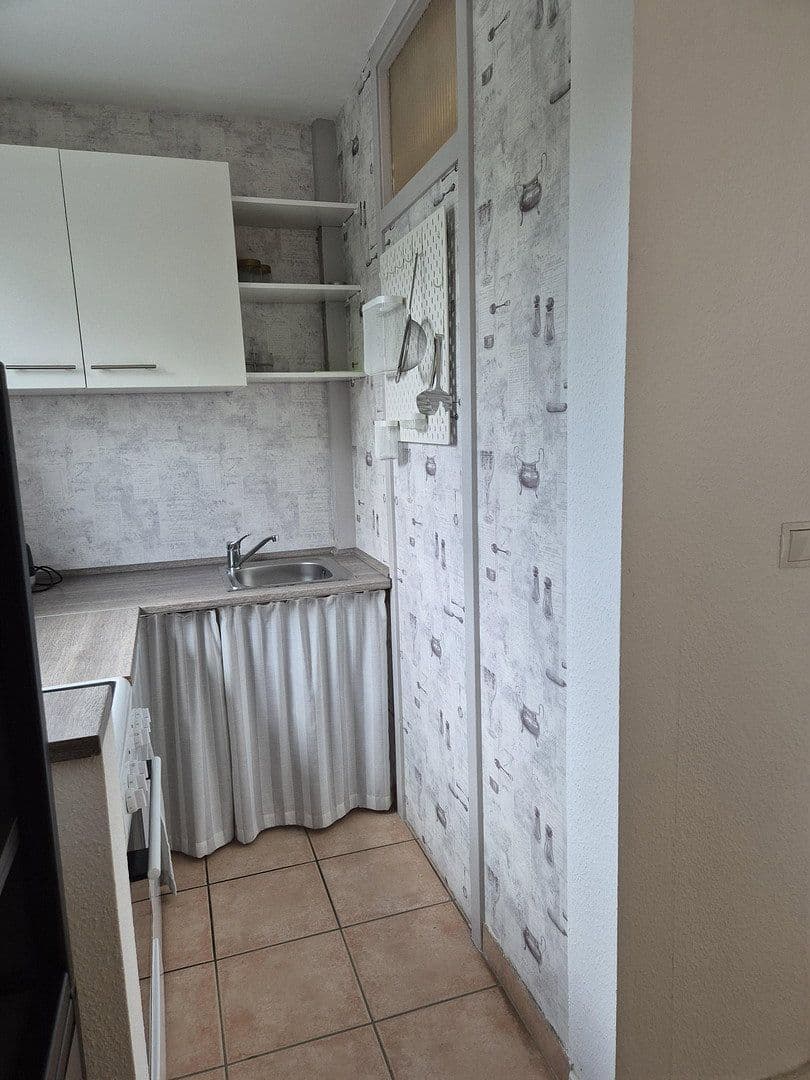 Pronájem bytu 2+1 45 m², Bonn Bad Godesberg, Severní Porýní-Vestfálsko Pronájem bytu 2+1 45 m², Bonn Bad Godesberg, Severní Porýní-Vestfálsko