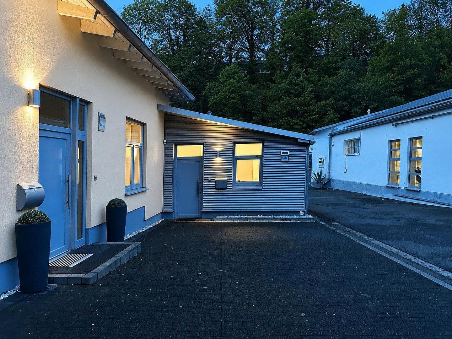 Prodej domu 235 m², pozemek 580 m², Bergisch Gladbach, Severní Porýní-Vestfálsko Prodej domu 235 m², pozemek 580 m², Bergisch Gladbach, Severní Porýní-Vestfálsko