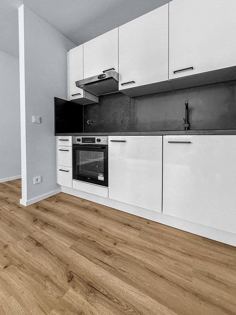 Pronájem bytu 2+1 36 m², Hebelstraße 35, Leipzig, Sasko Pronájem bytu 2+1 36 m², Hebelstraße 35, Leipzig, Sasko