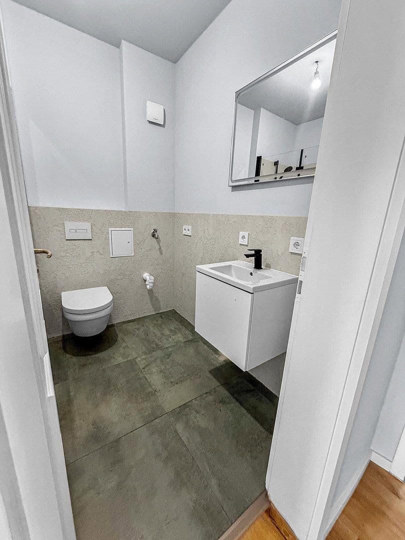 Pronájem bytu 2+1 36 m², Hebelstraße 35, Leipzig, Sasko Pronájem bytu 2+1 36 m², Hebelstraße 35, Leipzig, Sasko