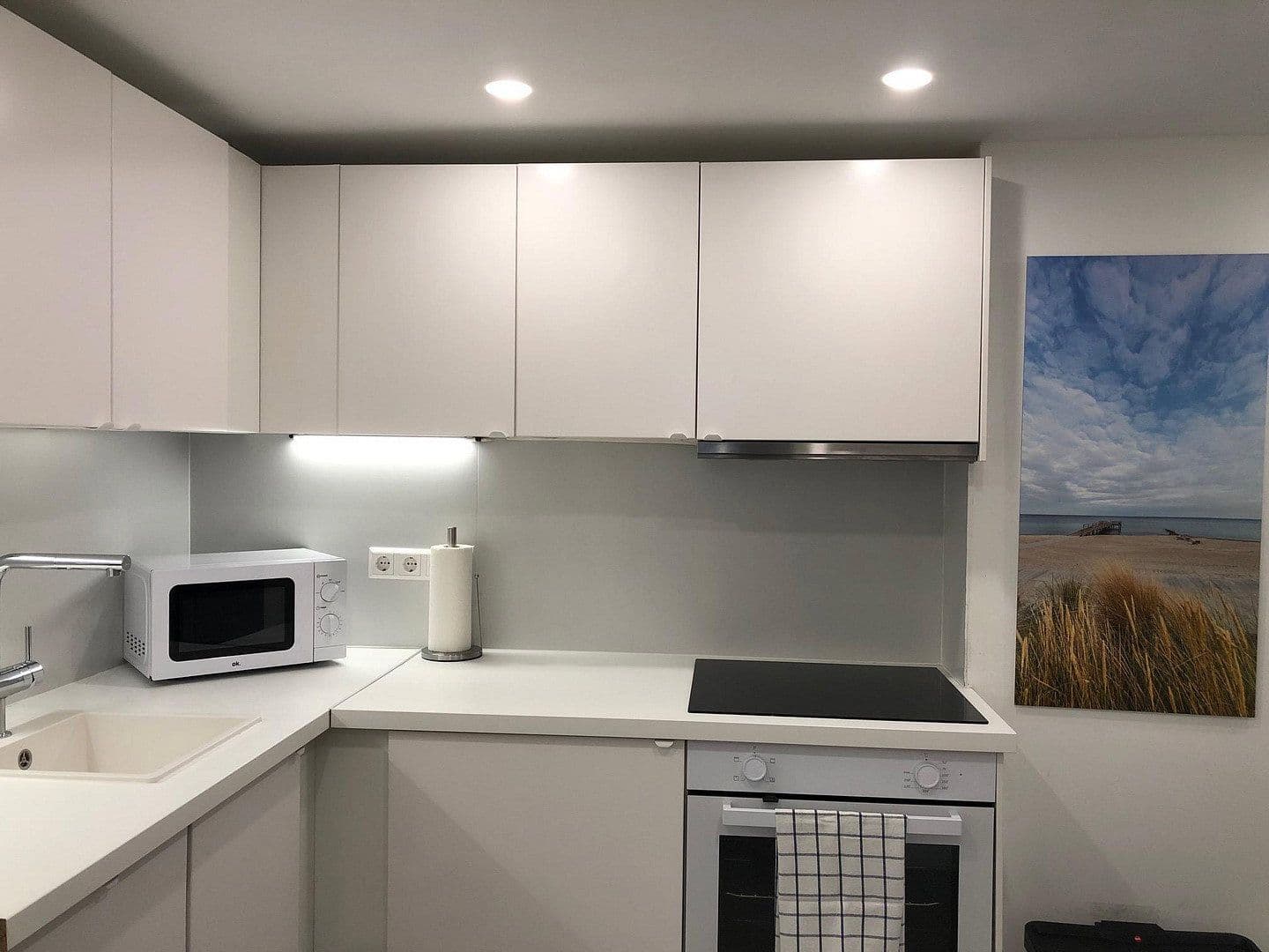 Pronájem bytu 1+1 27 m², Stuttgart, Bádensko-Württembersko Pronájem bytu 1+1 27 m², Stuttgart, Bádensko-Württembersko