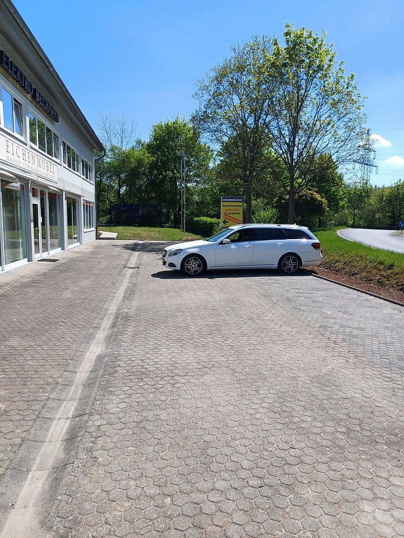 Pronájem nebytového prostoru 1.000 m², Wartburgstr. 5, Eisenach, Durynsko Pronájem nebytového prostoru 1.000 m², Wartburgstr. 5, Eisenach, Durynsko
