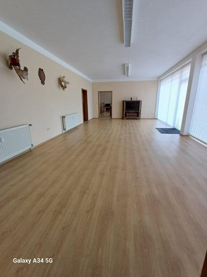 Pronájem nebytového prostoru 1.000 m², Wartburgstr. 5, Eisenach, Durynsko Pronájem nebytového prostoru 1.000 m², Wartburgstr. 5, Eisenach, Durynsko