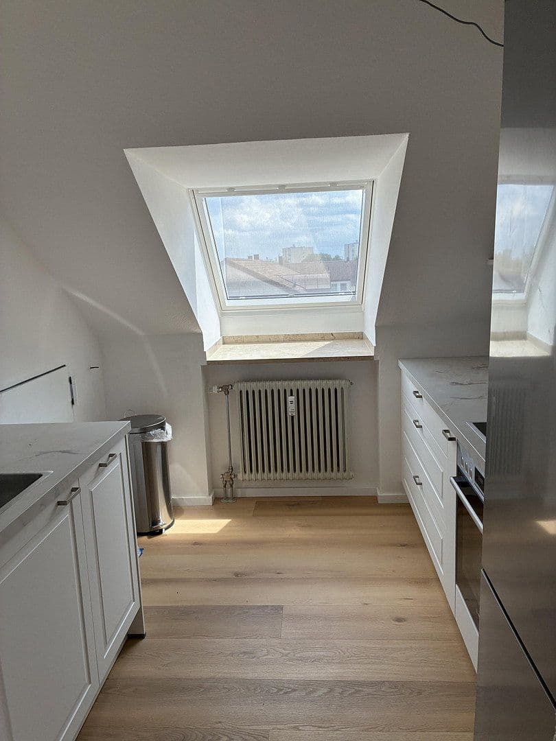 Pronájem bytu 1+1 45 m², Neumarkterstr, München, Berg a. Laim, Josephsburg, Bavorsko Pronájem bytu 1+1 45 m², Neumarkterstr, München, Berg a. Laim, Josephsburg, Bavorsko