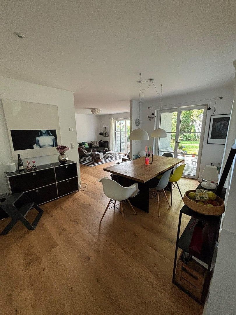Pronájem bytu 4+1 121 m², Karwinskistr., 61, München, Bavorsko Pronájem bytu 4+1 121 m², Karwinskistr., 61, München, Bavorsko