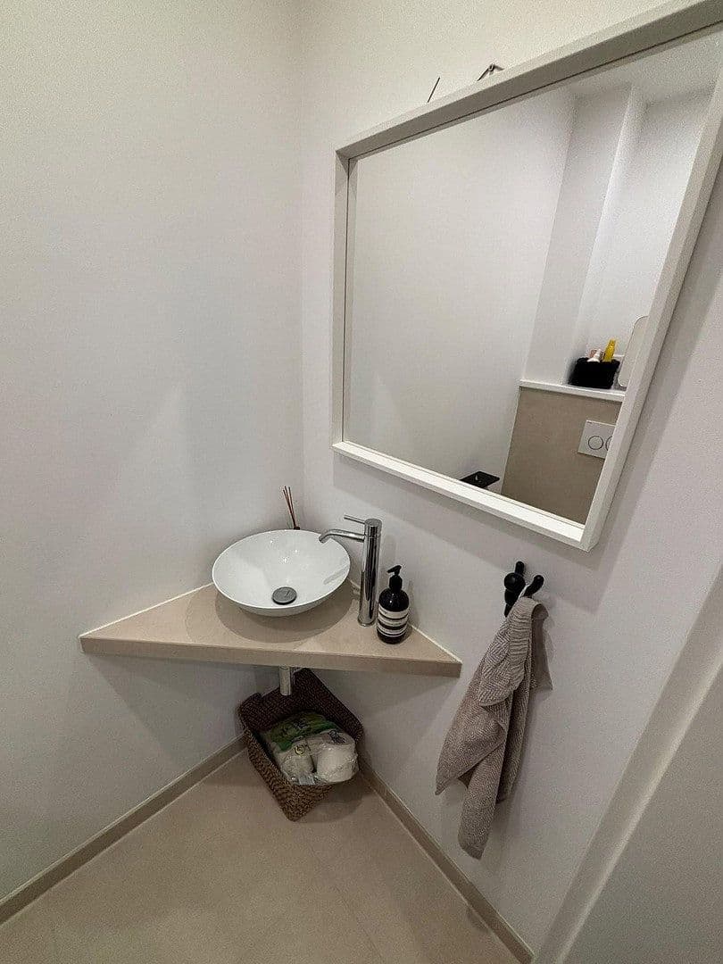 Pronájem bytu 4+1 121 m², Karwinskistr., 61, München, Bavorsko Pronájem bytu 4+1 121 m², Karwinskistr., 61, München, Bavorsko