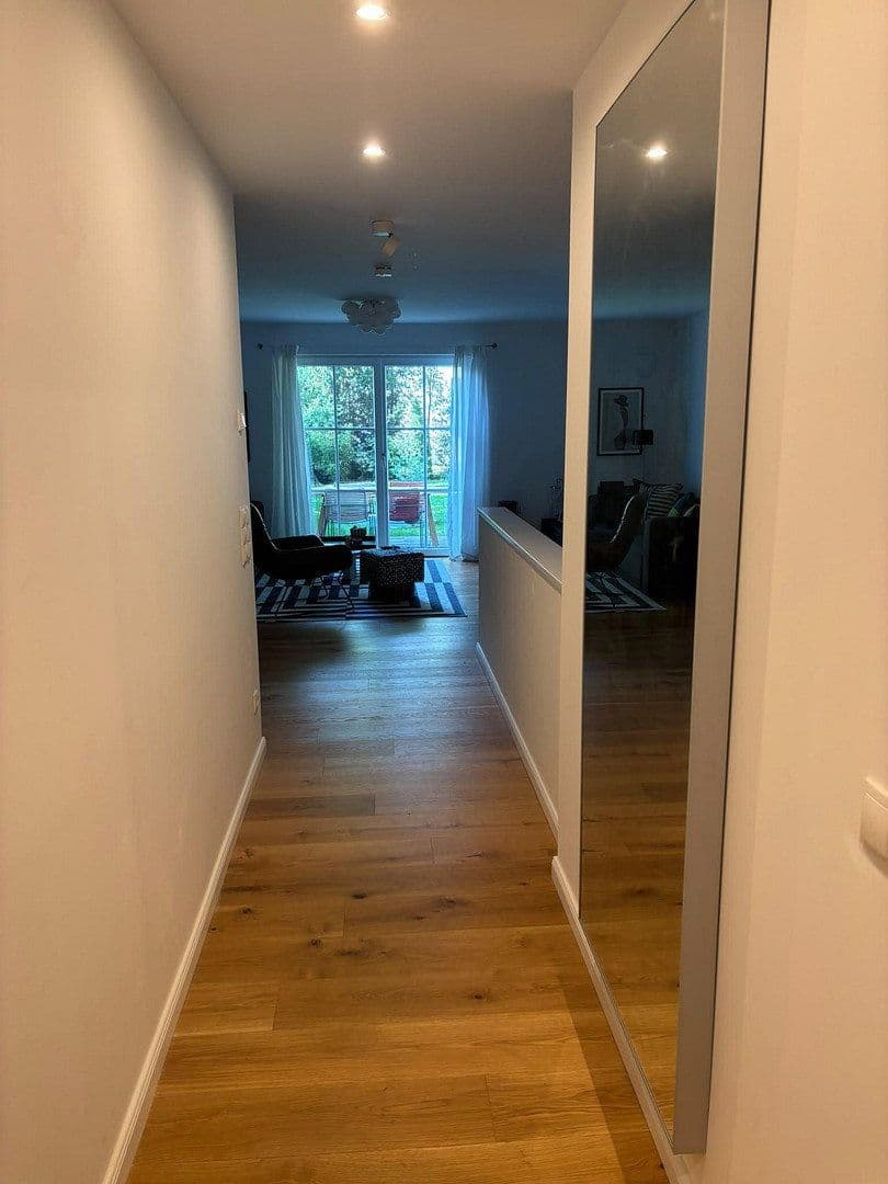 Pronájem bytu 4+1 121 m², Karwinskistr., 61, München, Bavorsko Pronájem bytu 4+1 121 m², Karwinskistr., 61, München, Bavorsko