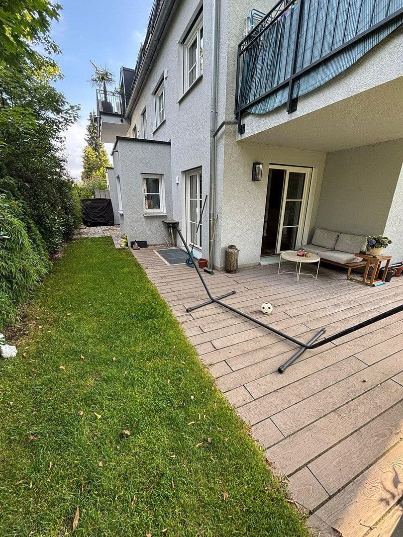 Pronájem bytu 4+1 121 m², Karwinskistr., 61, München, Bavorsko Pronájem bytu 4+1 121 m², Karwinskistr., 61, München, Bavorsko