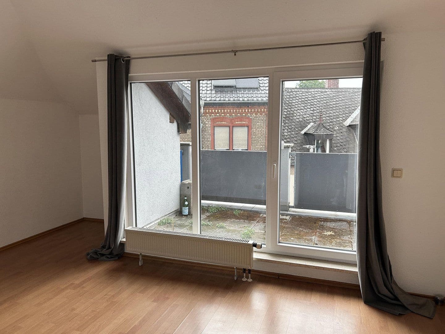 Pronájem bytu 2+1 52 m², Oestrich-Winkel, Hessen Pronájem bytu 2+1 52 m², Oestrich-Winkel, Hessen