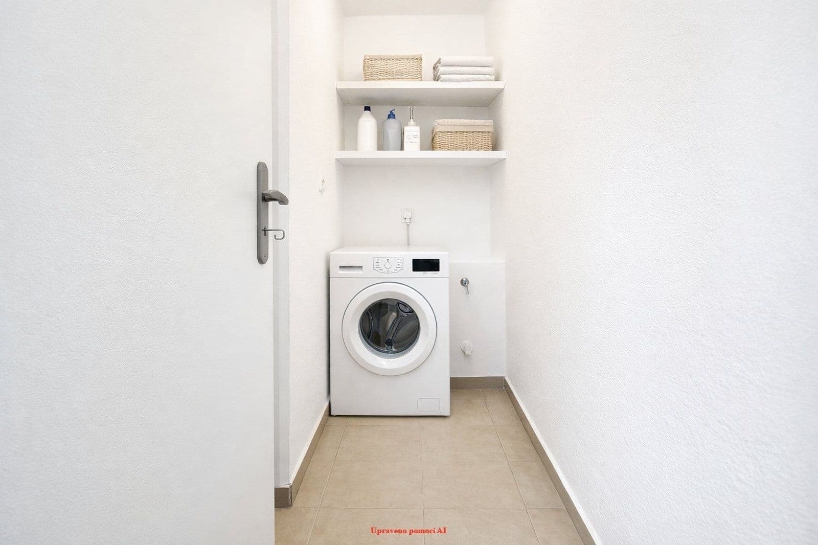 Pronájem bytu 3+1 74 m², Čapkova, Karviná, Moravskoslezský kraj Pronájem bytu 3+1 74 m², Čapkova, Karviná, Moravskoslezský kraj