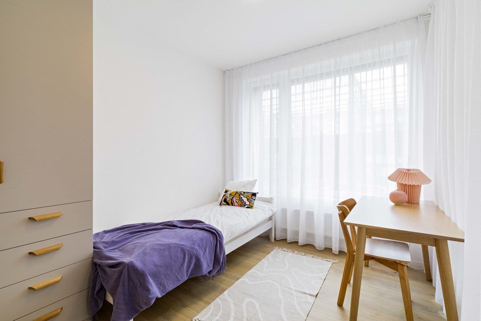Pronájem bytu 3+1 61 m², U Pergamenky, Praha, Praha Pronájem bytu 3+1 61 m², U Pergamenky, Praha, Praha