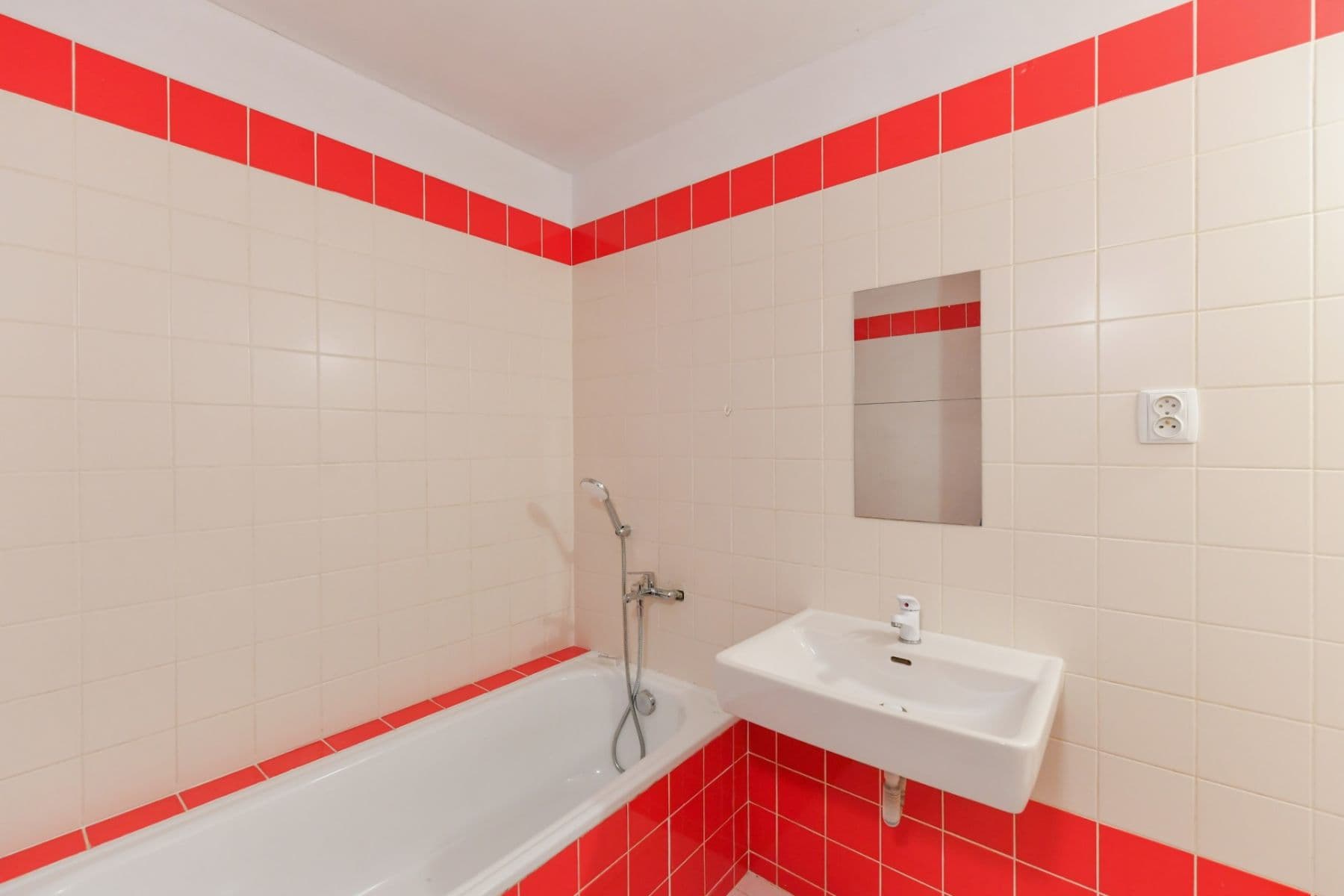 Pronájem bytu 2+kk 53 m², Slovinská, Praha, Praha Pronájem bytu 2+kk 53 m², Slovinská, Praha, Praha