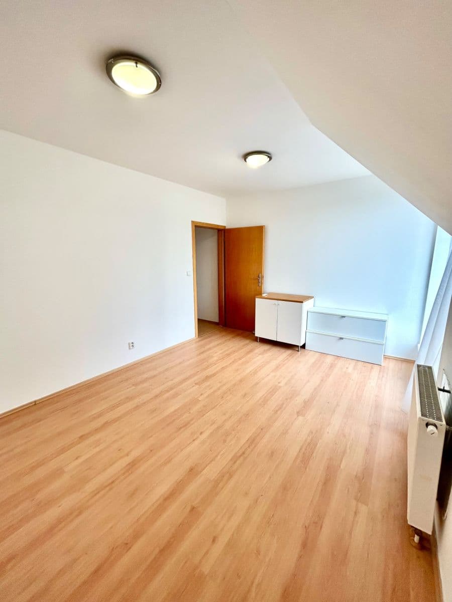 Prodej bytu 3+kk 76 m², Křivoklátská, Praha, Praha Prodej bytu 3+kk 76 m², Křivoklátská, Praha, Praha