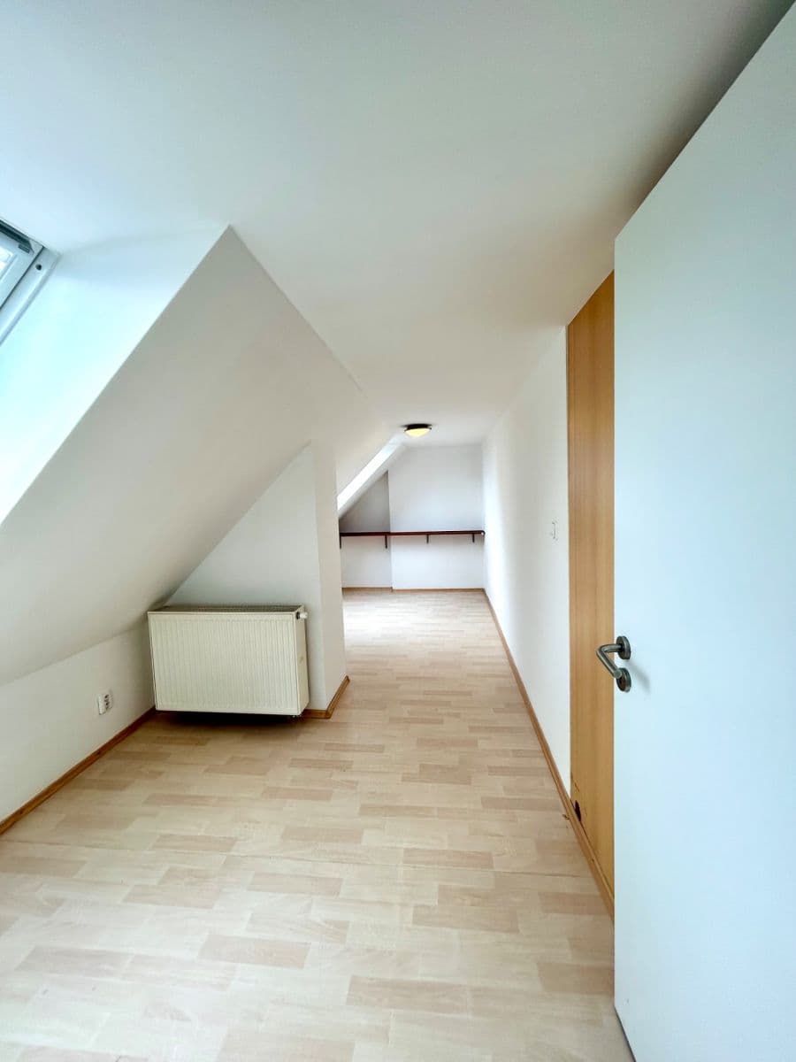 Prodej bytu 3+kk 76 m², Křivoklátská, Praha, Praha Prodej bytu 3+kk 76 m², Křivoklátská, Praha, Praha