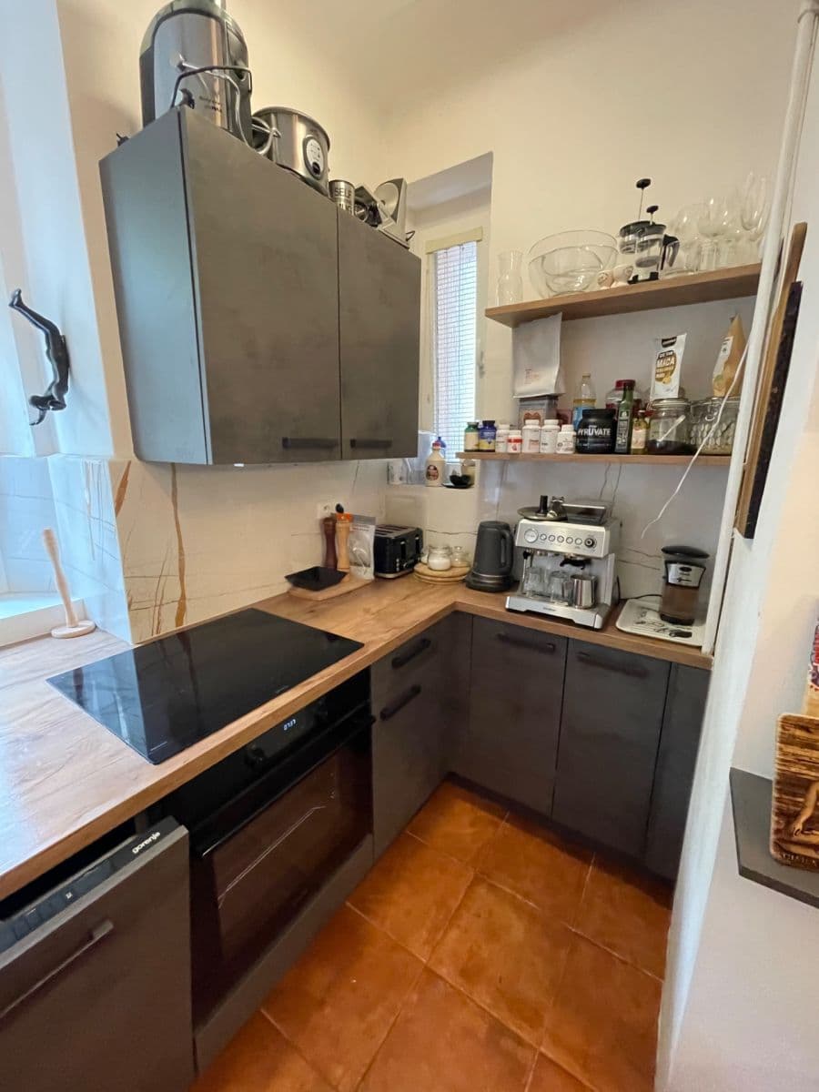 Pronájem bytu 2+1 42 m², Pivovarnická, Praha, Praha Pronájem bytu 2+1 42 m², Pivovarnická, Praha, Praha