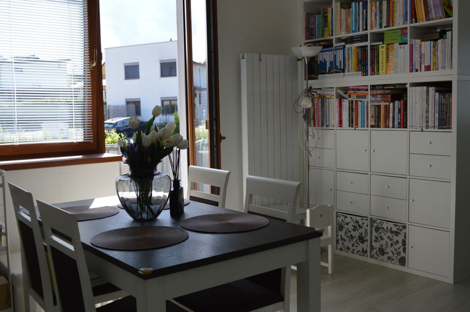 Prodej bytu 2+kk 54 m², V Edenu, Mníšek pod Brdy, Středočeský kraj Prodej bytu 2+kk 54 m², V Edenu, Mníšek pod Brdy, Středočeský kraj