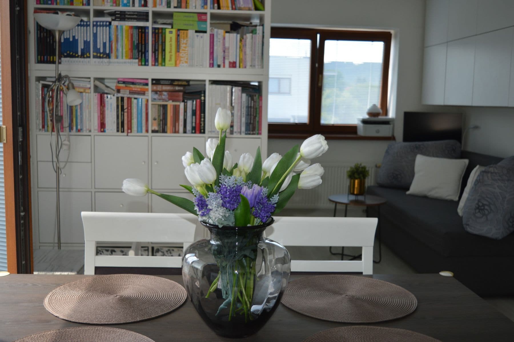 Prodej bytu 2+kk 54 m², V Edenu, Mníšek pod Brdy, Středočeský kraj Prodej bytu 2+kk 54 m², V Edenu, Mníšek pod Brdy, Středočeský kraj