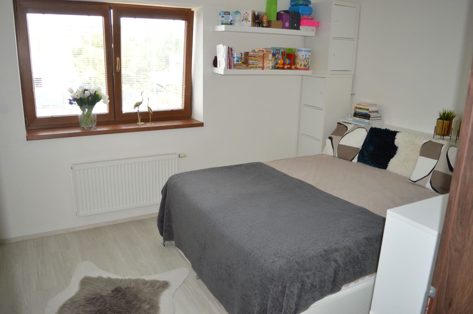 Prodej bytu 2+kk 54 m², V Edenu, Mníšek pod Brdy, Středočeský kraj Prodej bytu 2+kk 54 m², V Edenu, Mníšek pod Brdy, Středočeský kraj