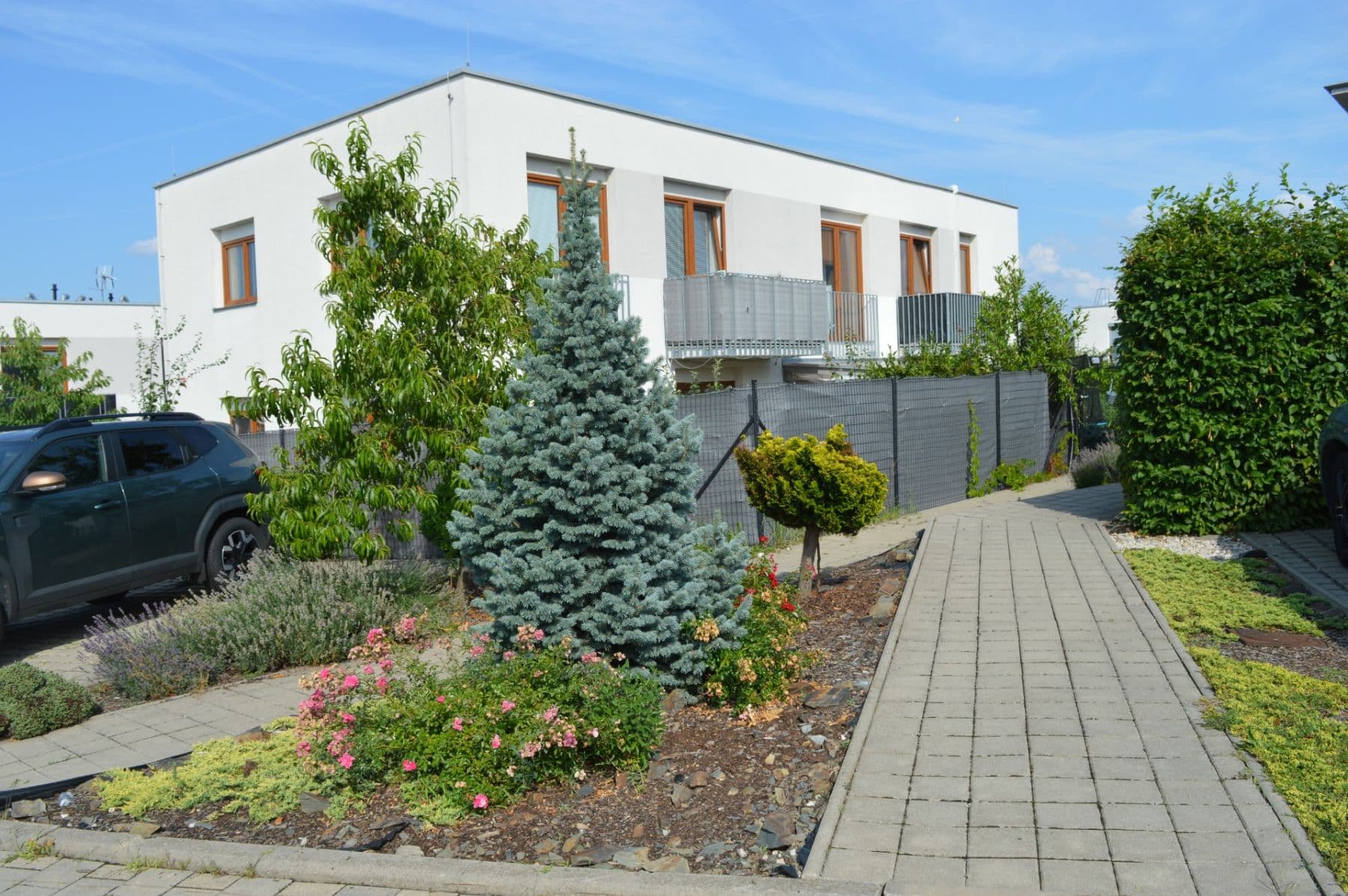 Prodej bytu 2+kk 54 m², V Edenu, Mníšek pod Brdy, Středočeský kraj Prodej bytu 2+kk 54 m², V Edenu, Mníšek pod Brdy, Středočeský kraj