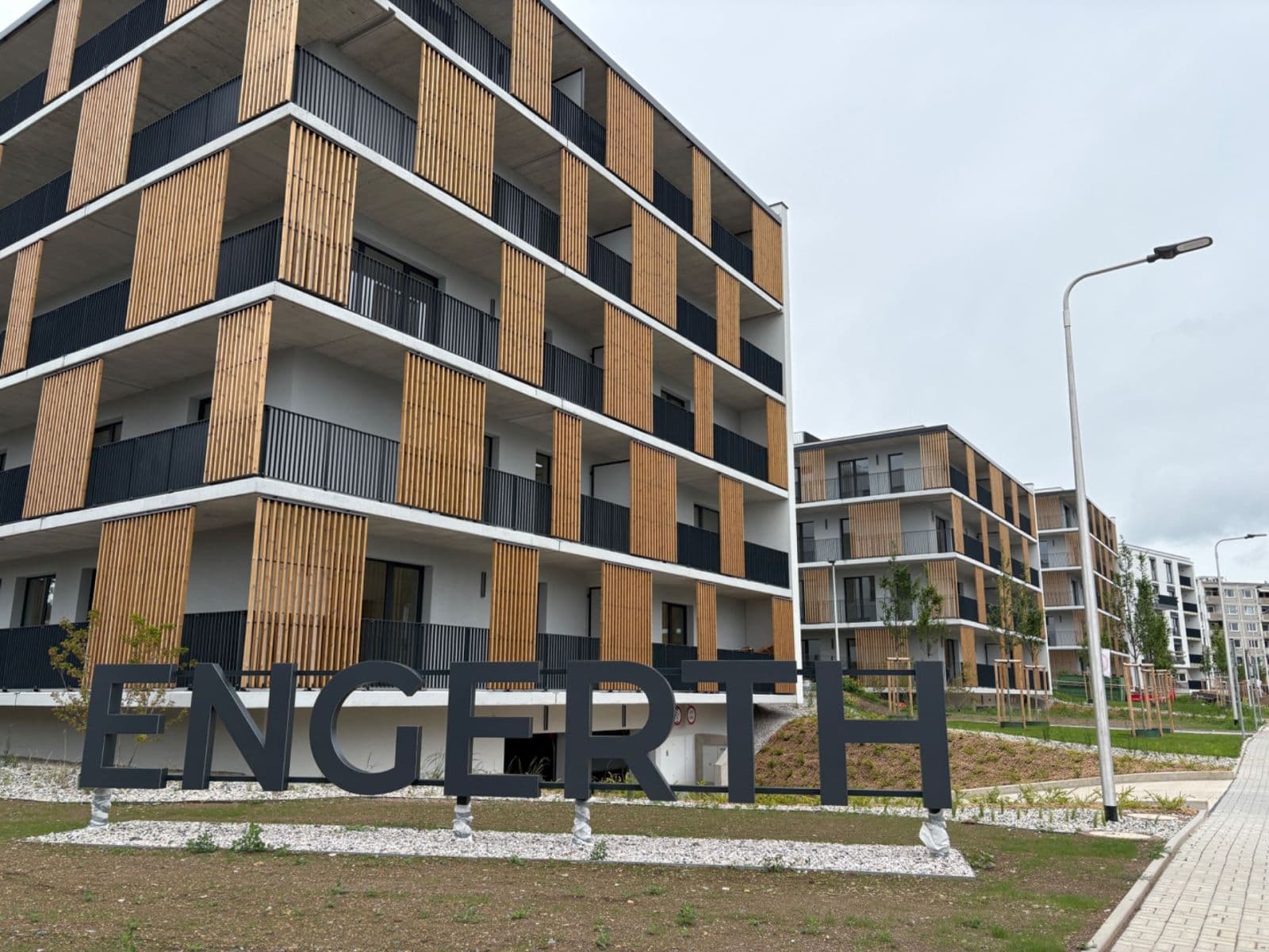Pronájem bytu 2+kk 52 m², U Engerthu, Kladno, Středočeský kraj Pronájem bytu 2+kk 52 m², U Engerthu, Kladno, Středočeský kraj