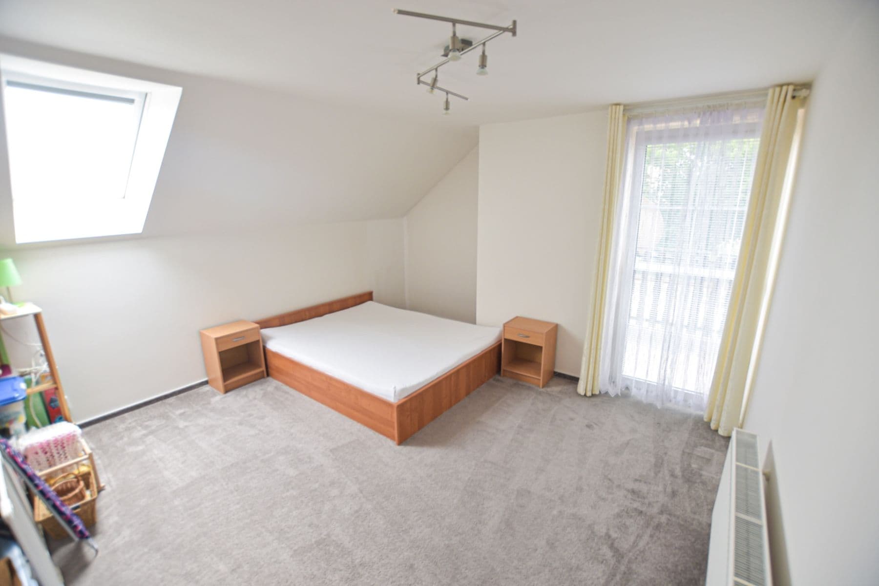 Prodej domu 180 m², pozemek 1.124 m², Nová Ves, Středočeský kraj Prodej domu 180 m², pozemek 1.124 m², Nová Ves, Středočeský kraj