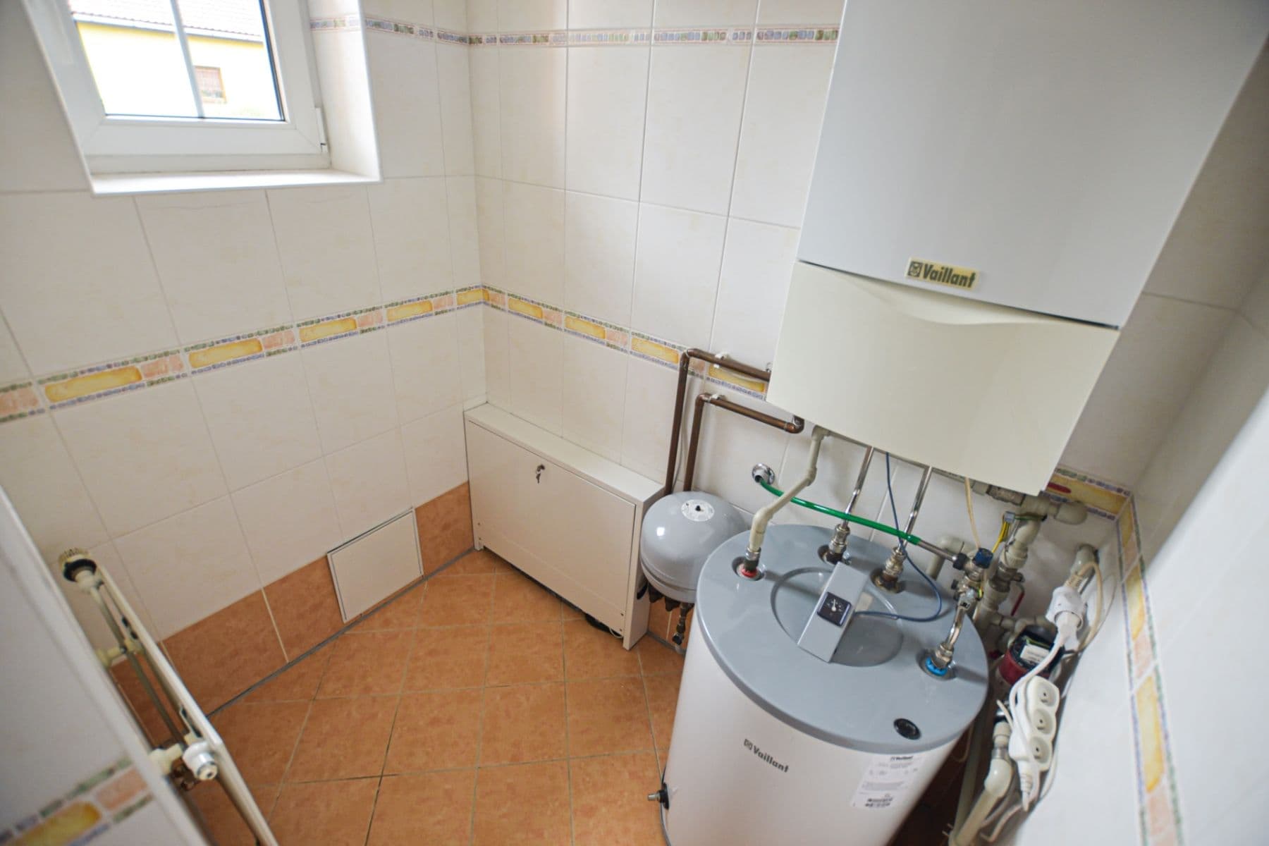 Prodej domu 180 m², pozemek 1.124 m², Nová Ves, Středočeský kraj Prodej domu 180 m², pozemek 1.124 m², Nová Ves, Středočeský kraj
