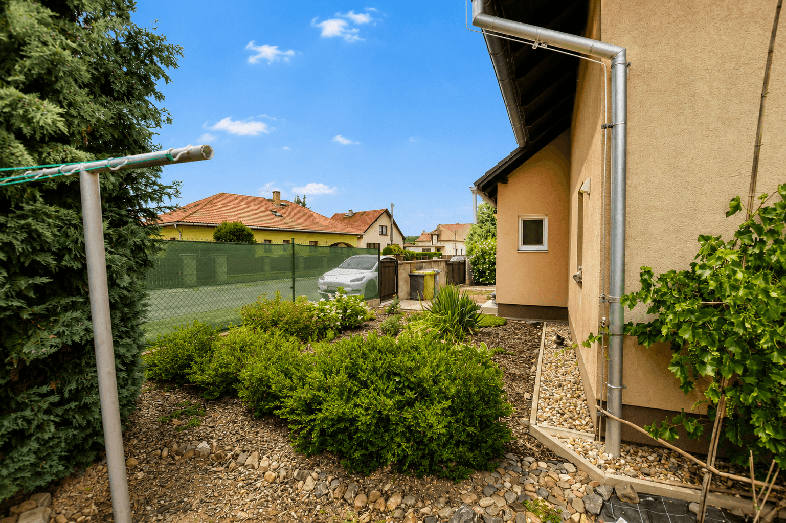 Prodej domu 180 m², pozemek 1.124 m², Nová Ves, Středočeský kraj Prodej domu 180 m², pozemek 1.124 m², Nová Ves, Středočeský kraj
