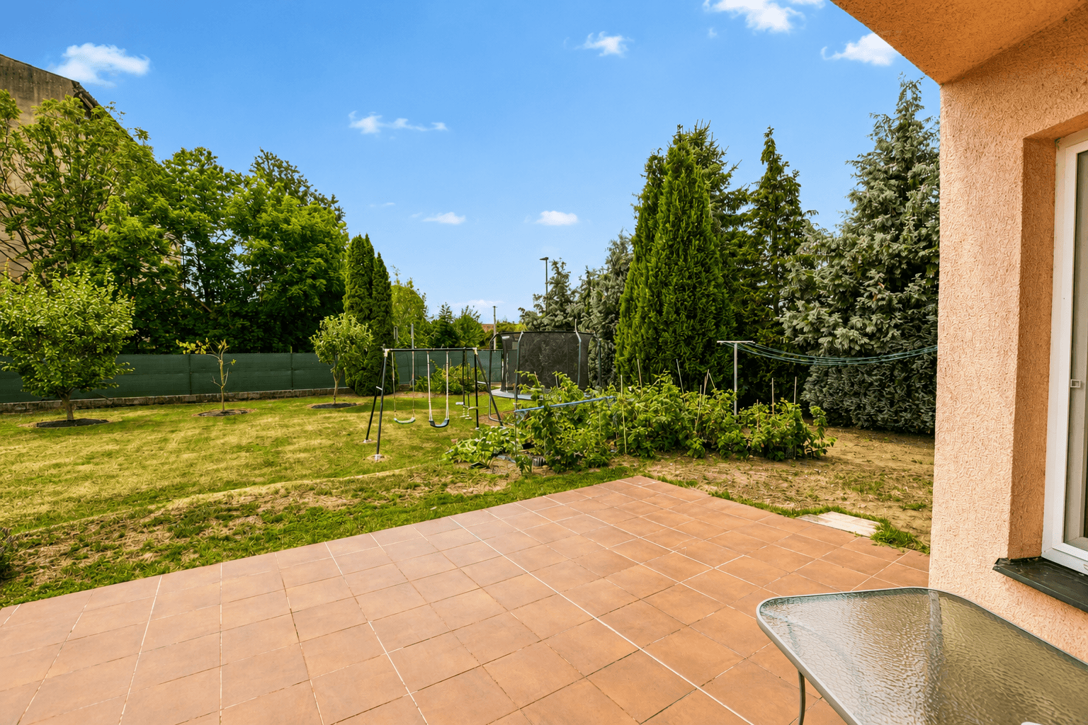 Prodej domu 180 m², pozemek 1.124 m², Nová Ves, Středočeský kraj Prodej domu 180 m², pozemek 1.124 m², Nová Ves, Středočeský kraj