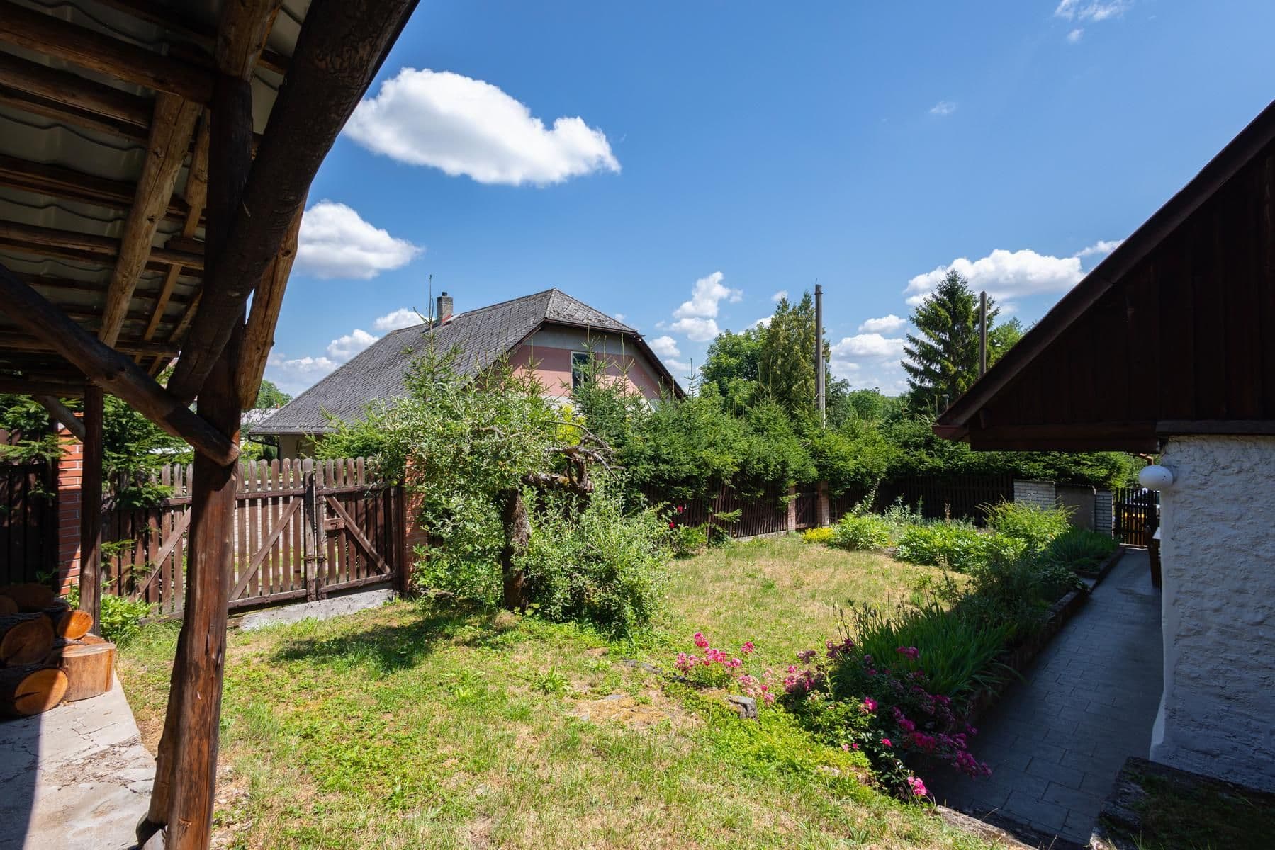 Prodej domu 80 m², pozemek 601 m², Lindnerova, Rožďalovice, Středočeský kraj Prodej domu 80 m², pozemek 601 m², Lindnerova, Rožďalovice, Středočeský kraj