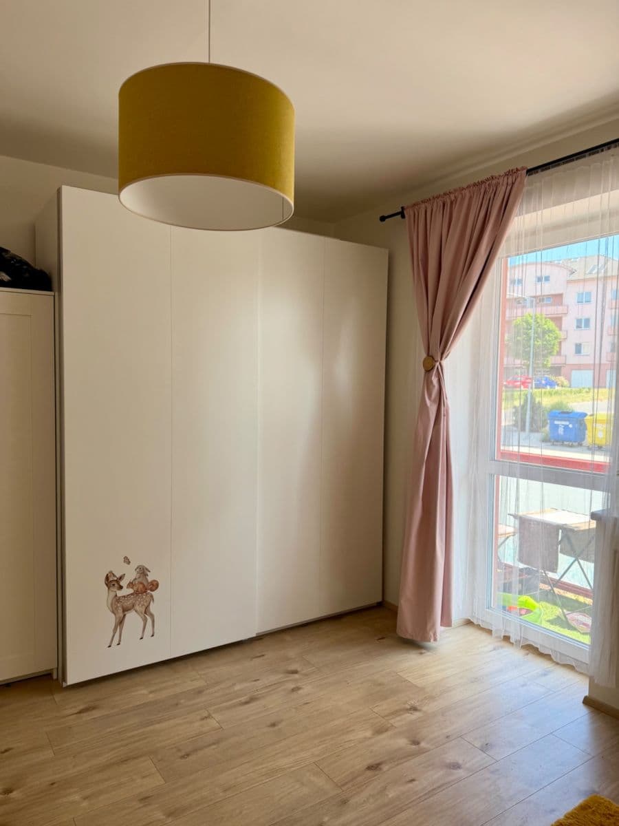 Pronájem bytu 2+kk 65 m², Maru Špačkové, Rakovník, Středočeský kraj Pronájem bytu 2+kk 65 m², Maru Špačkové, Rakovník, Středočeský kraj