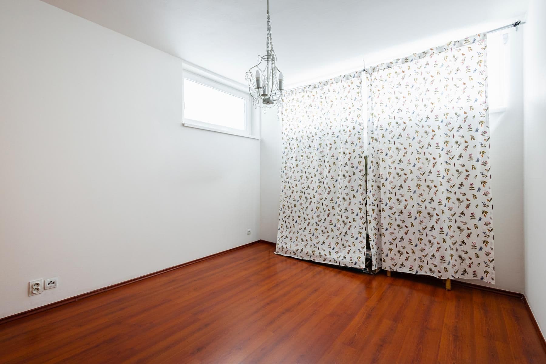 Prodej bytu 3+kk 74 m², Za Devítkou, Jinočany, Středočeský kraj Prodej bytu 3+kk 74 m², Za Devítkou, Jinočany, Středočeský kraj