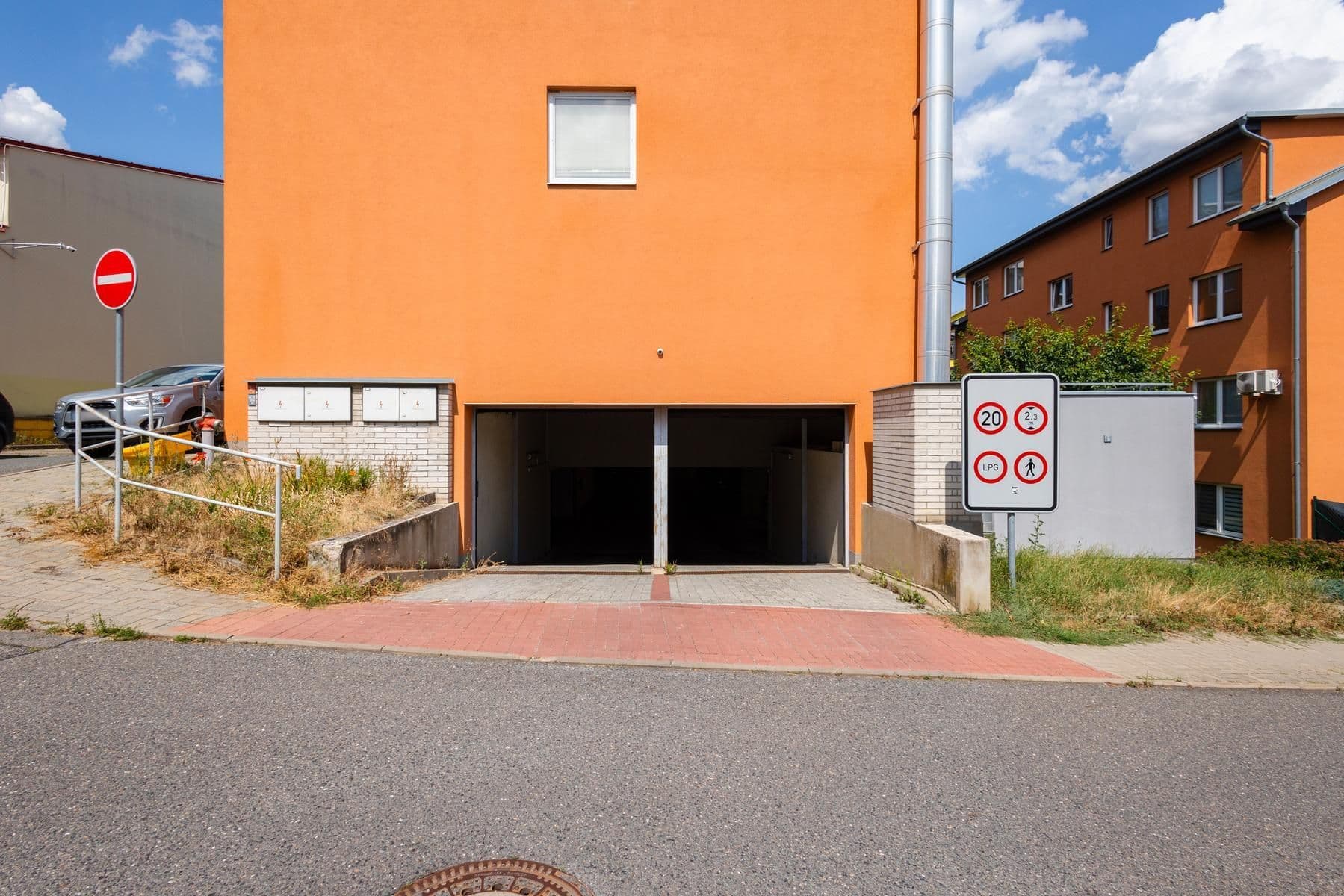 Prodej bytu 3+kk 74 m², Za Devítkou, Jinočany, Středočeský kraj Prodej bytu 3+kk 74 m², Za Devítkou, Jinočany, Středočeský kraj