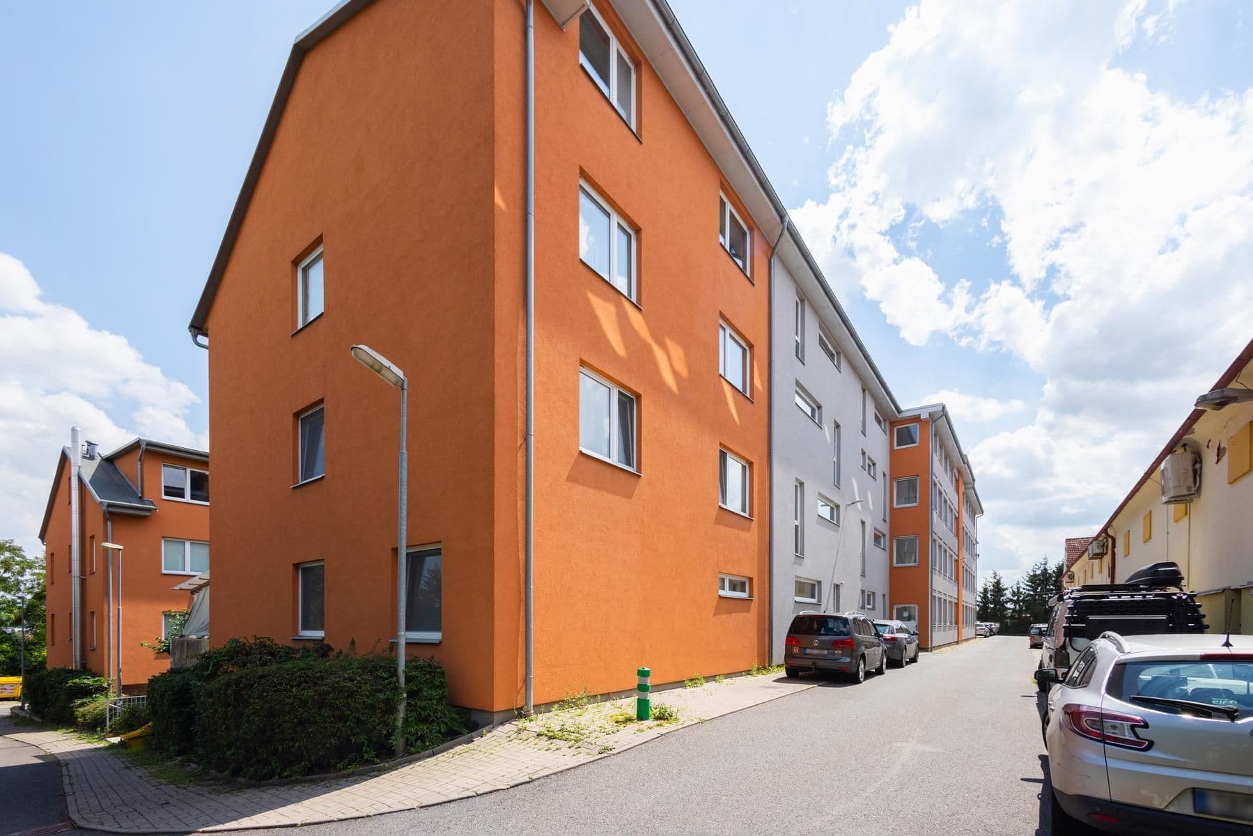 Prodej bytu 3+kk 74 m², Za Devítkou, Jinočany, Středočeský kraj Prodej bytu 3+kk 74 m², Za Devítkou, Jinočany, Středočeský kraj