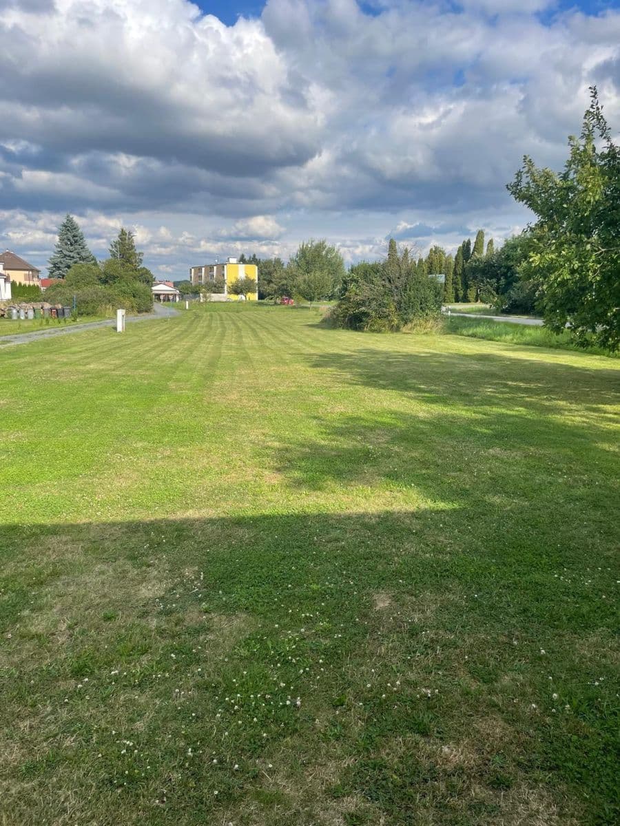 Prodej pozemku 2.300 m², Prosetín, Pardubický kraj Prodej pozemku 2.300 m², Prosetín, Pardubický kraj
